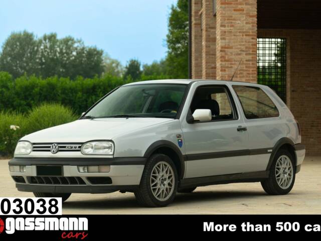 Immagine 1/15 di Volkswagen Golf III 2.0 GTI &quot;Edition&quot; (1996)