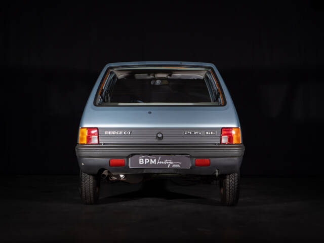 Peugeot 205