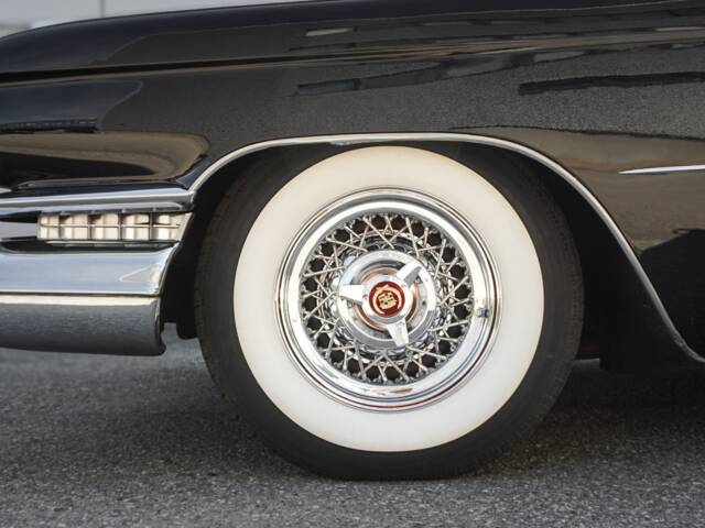 Cadillac Coupe DeVille