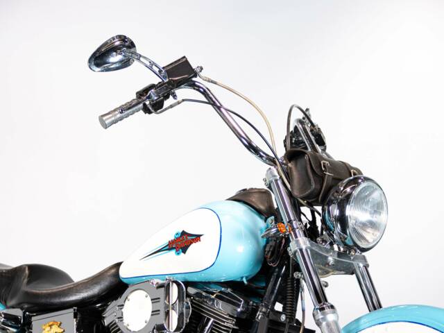 Harley-Davidson Dyna Glide Custom