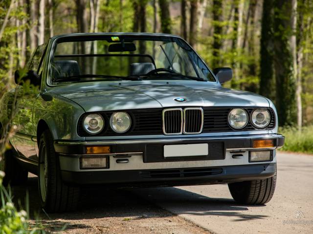BMW 325i