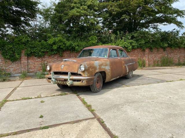 Image 1/8 of Mercury Monterey (1952)