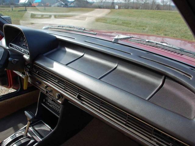Audi 100