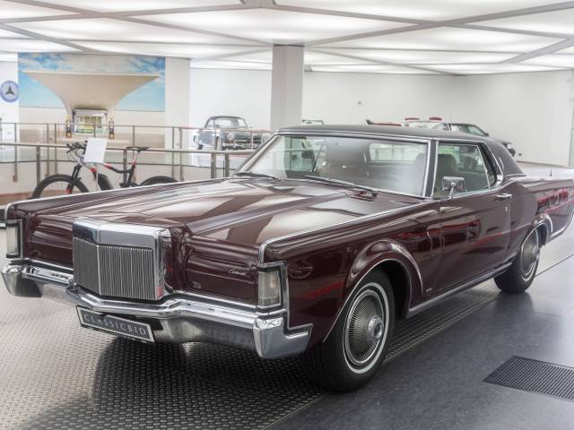 Bild 1/48 von Lincoln Continental Mark III Hardtop Coupé (1969)