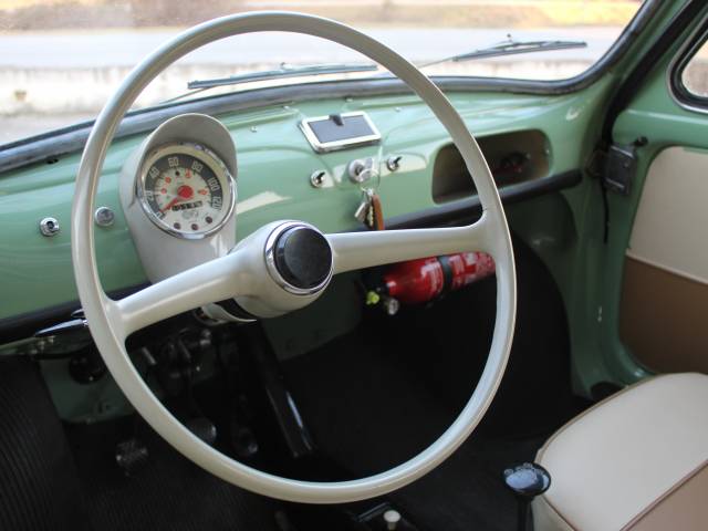 Steyr-Puch 700 C