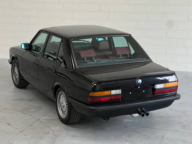 BMW M5