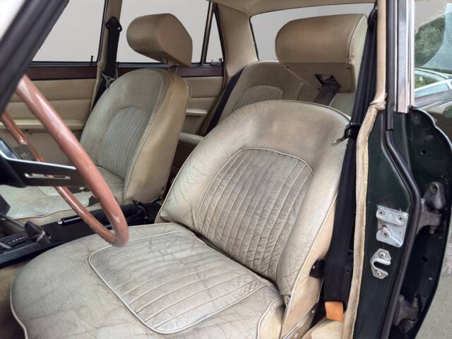 Rover 3500