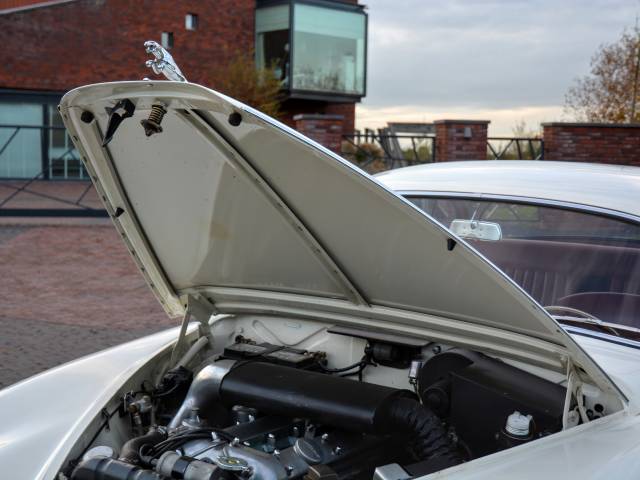 Jaguar Mk II 3.8