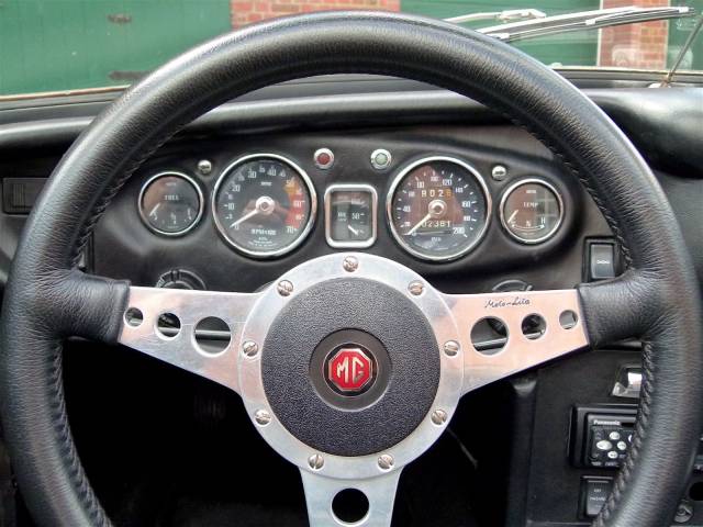 MG MGC