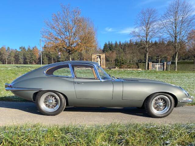 Image 1/5 de Jaguar Type E 3.8 (1964)