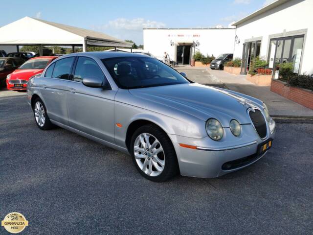 Bild 1/47 von Jaguar S-Type 2.5 V6 (2005)