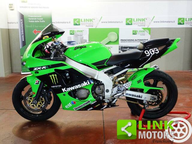 Imagen 1/10 de Kawasaki DUMMY (1998)