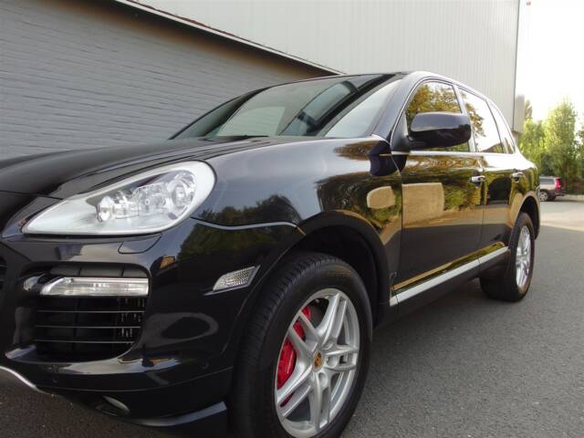 Porsche Cayenne Turbo