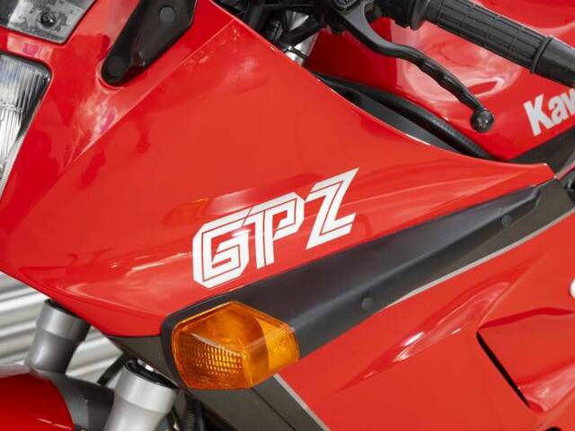 Kawasaki GPz 1000RX