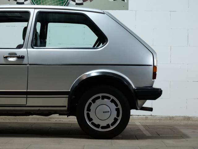 Volkswagen Golf Mk I GTI 1.6