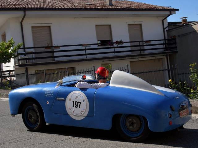 Panhard Dyna X 87