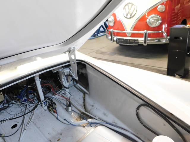 Volkswagen Karmann Ghia 1200