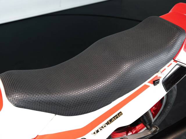 Moto Guzzi V 65 Lario