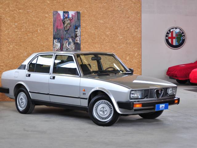 Alfa Romeo Alfetta 2.0