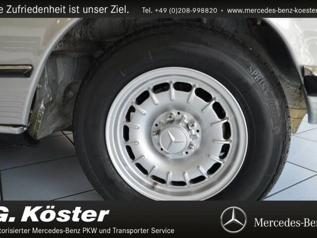 Mercedes-Benz 280 SL
