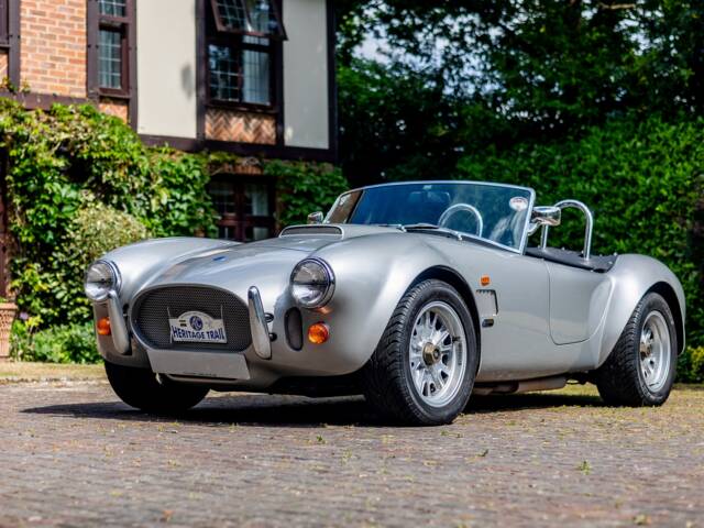 Immagine 1/19 di AC Cobra 212 S/C (2001)
