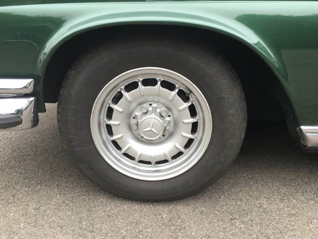 Mercedes-Benz 280 SE 3,5 - Deutsches Fahrzeug aus Familienbesitz. Classic Data Kurzbewertung 09.2016: 2-3