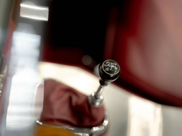 Jaguar E-Type 3.8 Flat Floor
