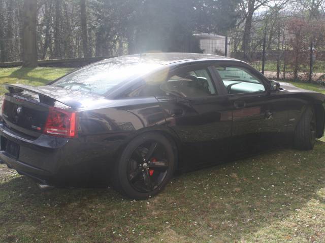 Dodge Charger SRT8