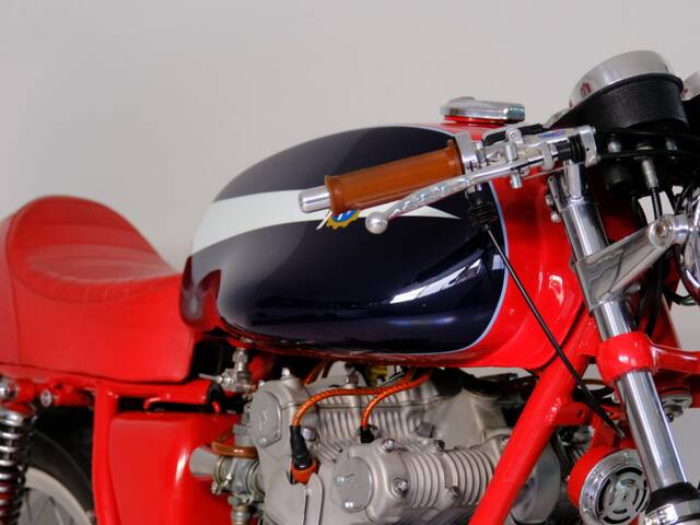 MV Agusta 750 Sport