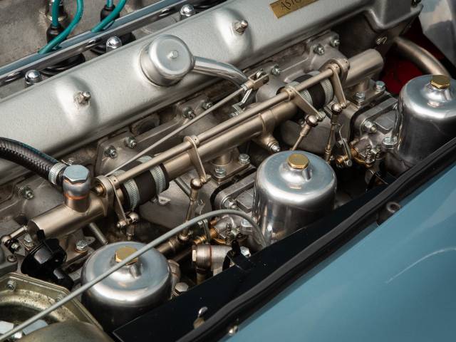 Aston Martin DB 4 Vantage