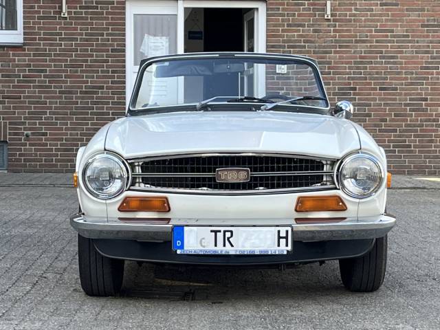 Triumph TR 6