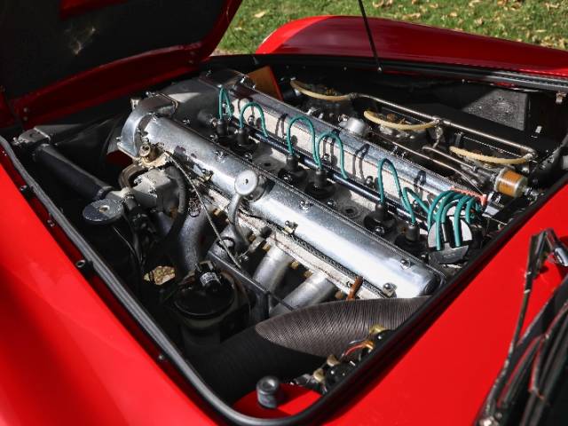 Aston Martin DB 6 Vantage