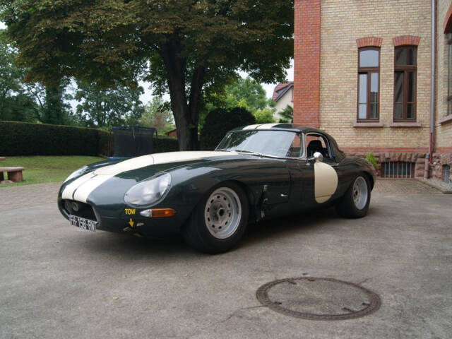 Jaguar E-Type "Lightweight"