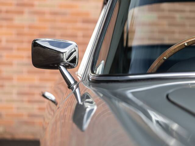 Aston Martin DB 5