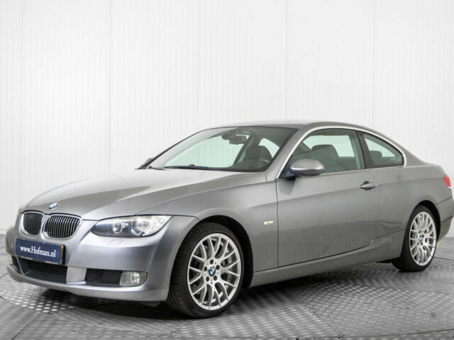 Bild 1/50 von BMW 325i (2007)