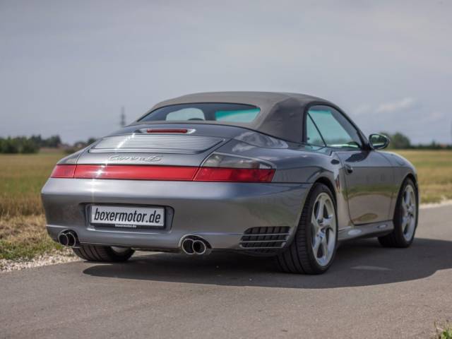 Porsche 911 Carrera 4S