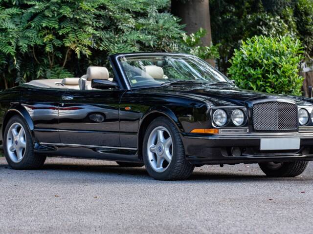 Image 1/39 de Bentley Azure Mulliner (2001)