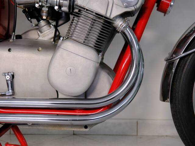 MV Agusta 750 Sport