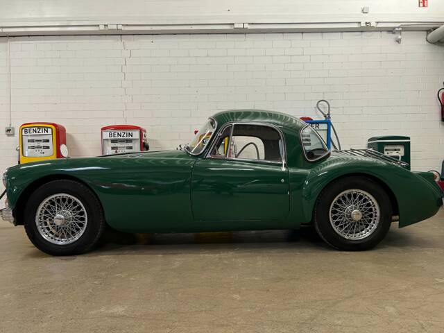Image 1/17 de MG MGA 1500 (1958)
