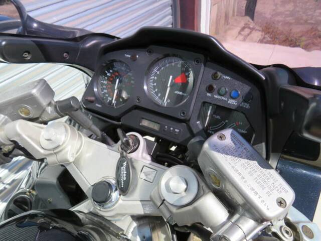 Honda VFR 750F