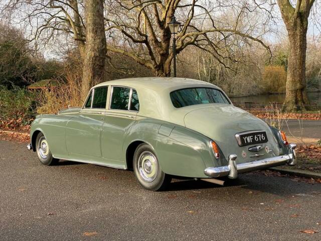 Bentley S 2