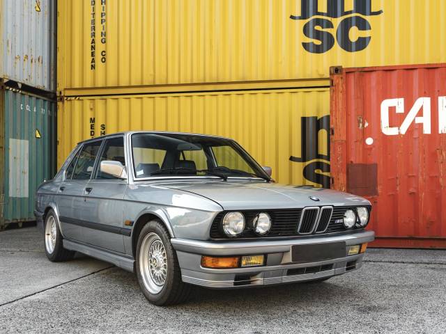 Bild 1/37 von BMW M5 (1987)