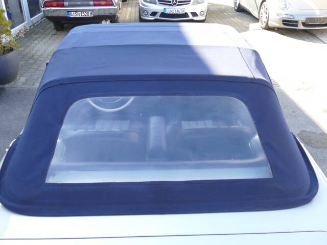 Mercedes-Benz 230 SL
