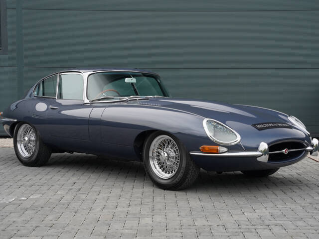 Image 1/50 de Jaguar Type E 4.2 (1965)