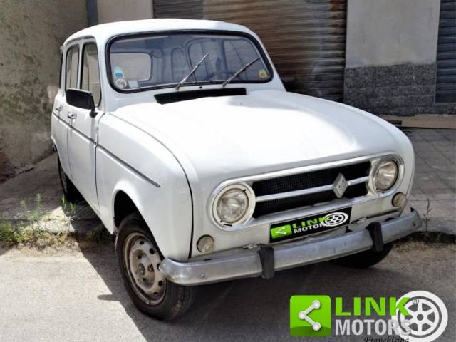 Image 1/9 de Renault R 4 (1971)