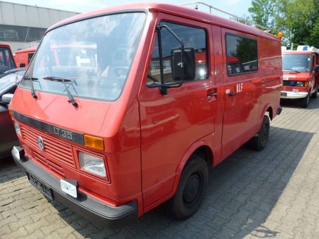 Bild 1/15 von Volkswagen LT 35 2,4 (1987)