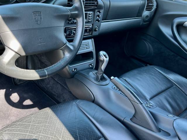 Porsche 911 Carrera
