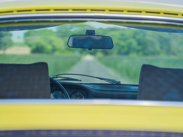 Porsche 911 2.4 T