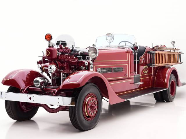 Afbeelding 1/37 van Ahrens-Fox BT Firetruck (1936)
