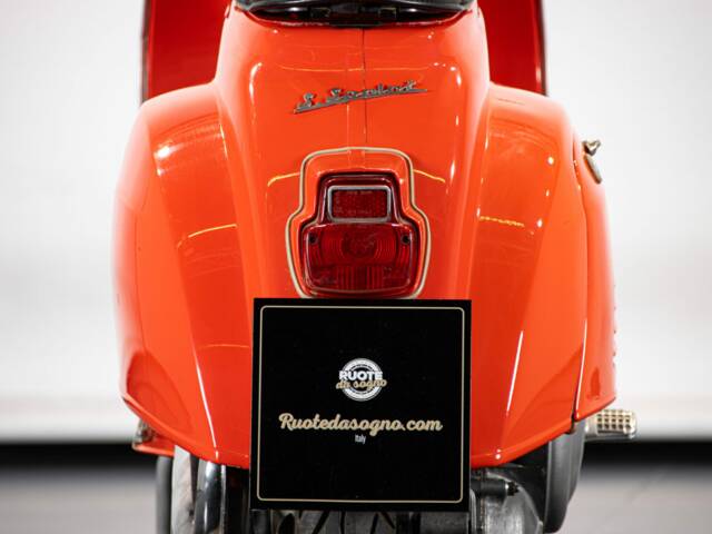 Piaggio Vespa 90